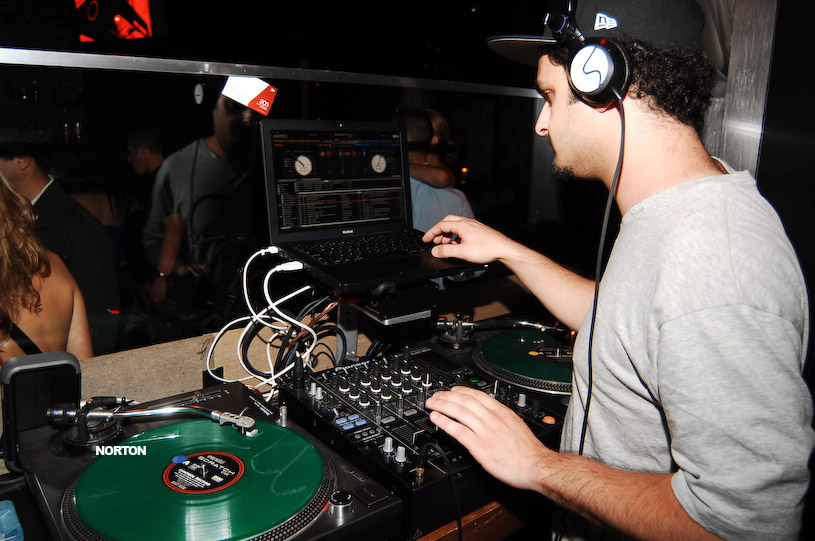 Red Circle Anniversary Party, photograph 76