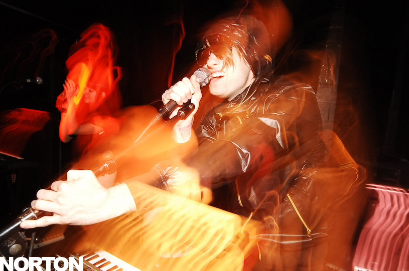 Beauty Bar & Ruby Room - Reamp & Footdown, photograph 7