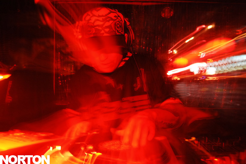 Fatlip @ Ruby Room - FOOTDOWN, photograph 32
