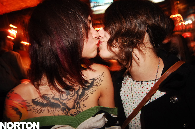 Fatlip @ Ruby Room - FOOTDOWN, photograph 199