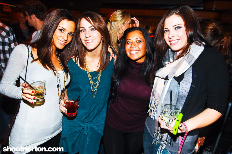 Dirty Mondays @ The Saloon in Encinitas, photograph 1