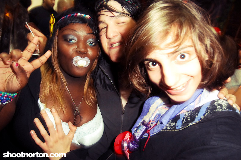 Scream LOUD!, photograph 101