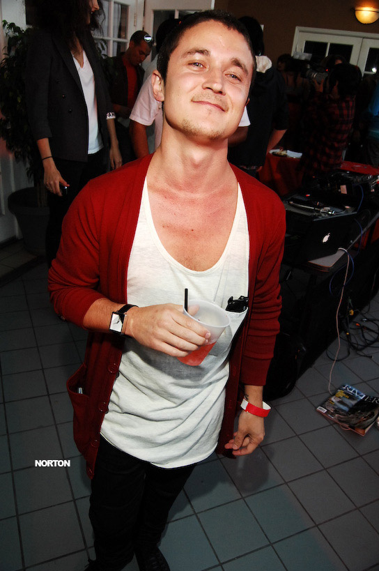 SUMMERBEAT 2008 @ the Lafayette Hotel - San Diego, photograph 9