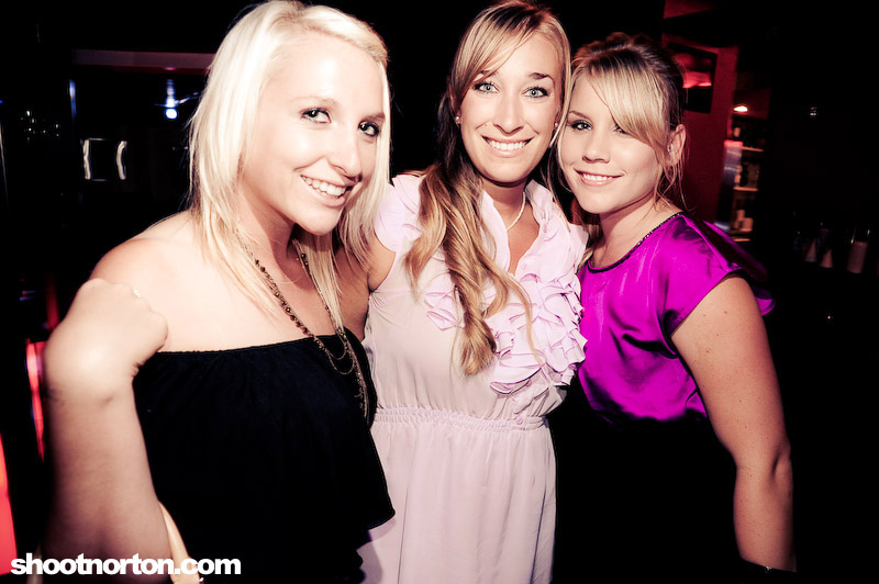 Beats for Breasts @ Sway Lounge San Diego, photograph 7