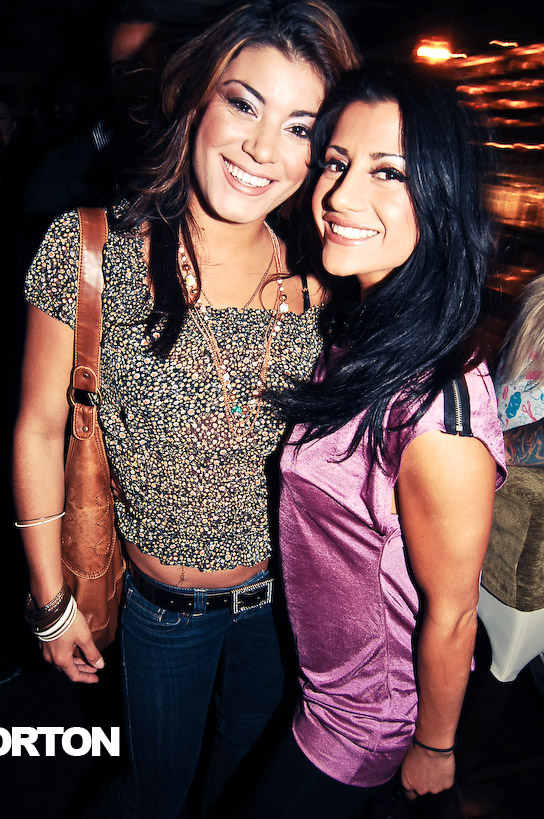 Syrah - Classics - Wednesday Nights, photograph 4