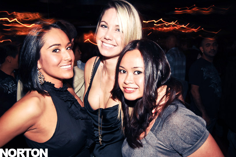 Syrah - Classics - Wednesday Nights, photograph 8
