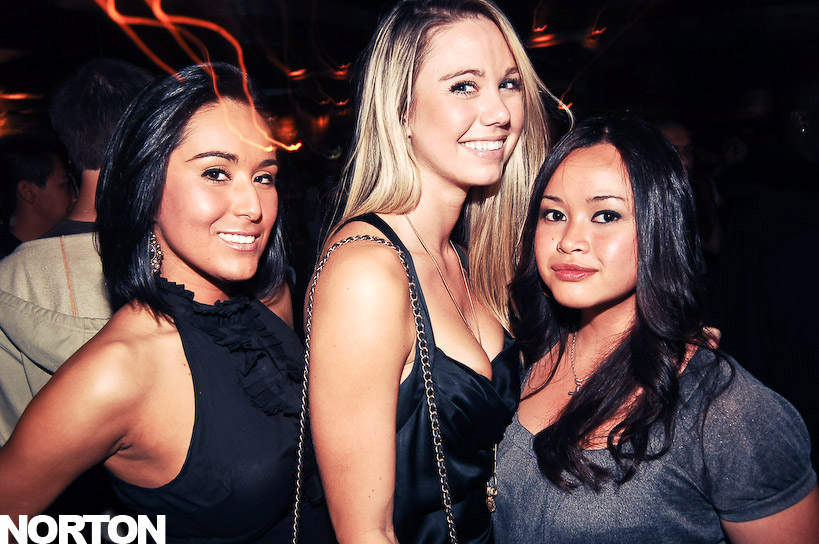 Syrah - Classics - Wednesday Nights, photograph 9