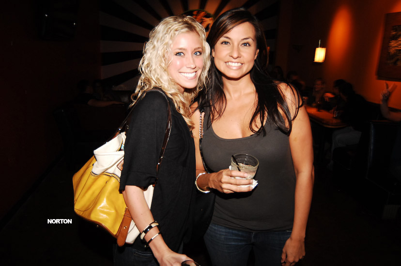 Pre-Thanksgiving Party @ U-31, photograph 3