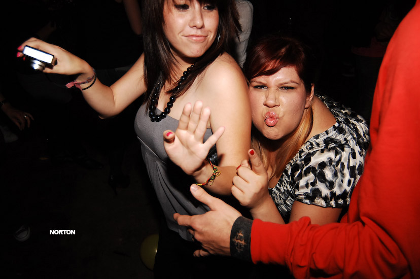 Pre-Thanksgiving Party @ U-31, photograph 8