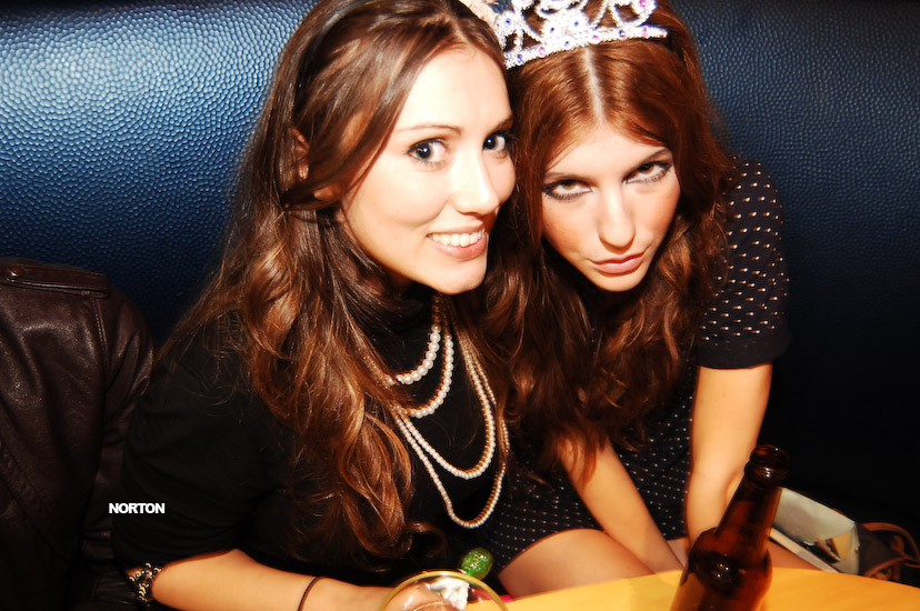 Pre-Thanksgiving Party @ U-31, photograph 108