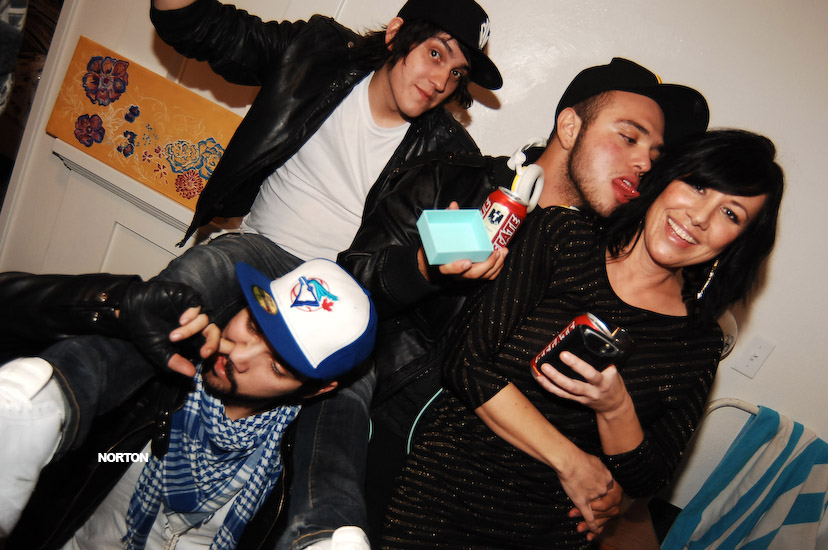 Pre-Thanksgiving Party @ U-31, photograph 122