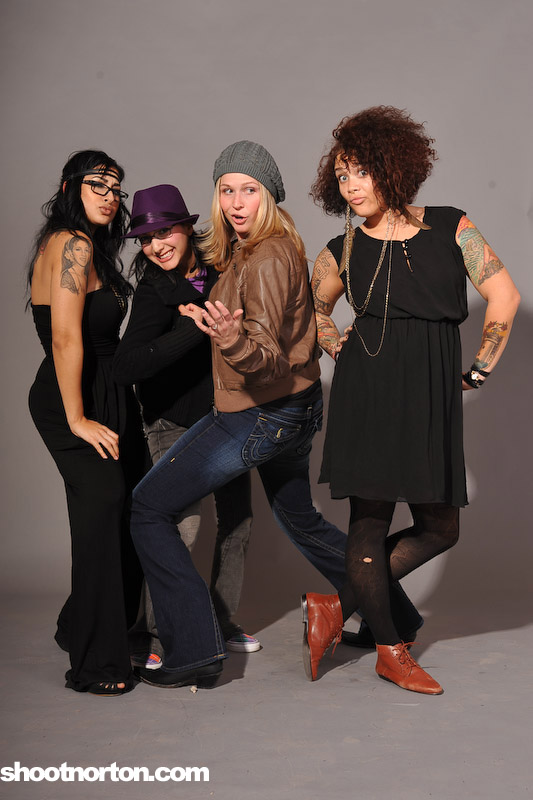Thread Show San Diego @ The Wonderhaus, photograph 71