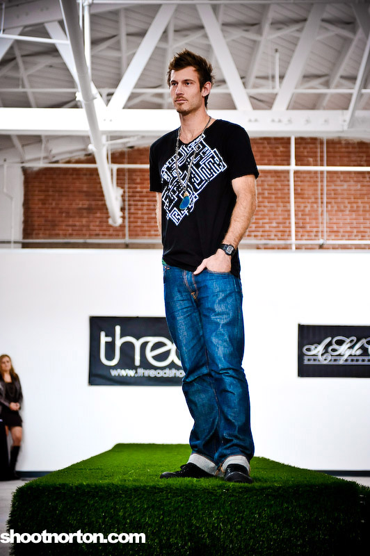 Thread Show San Diego @ The Wonderhaus, photograph 118