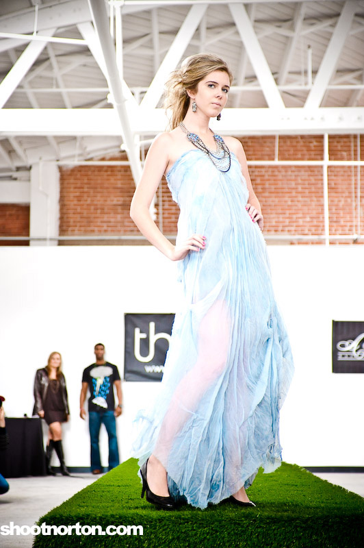 Thread Show San Diego @ The Wonderhaus, photograph 154
