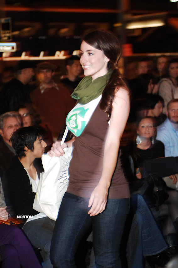 TNT Fashion Show, photograph 33