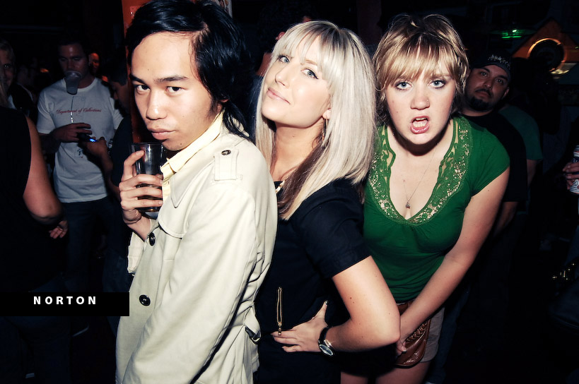 Tower Bar - Lady Dottie and the Diamonds, photograph 6