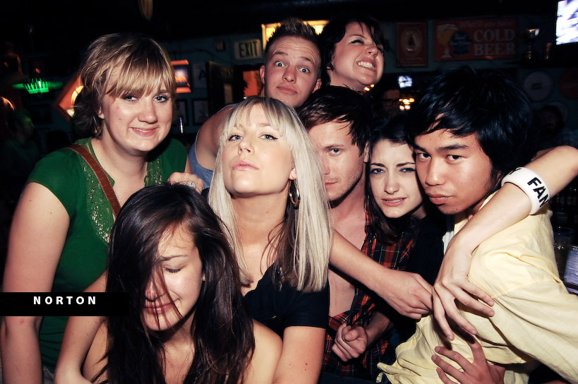 Tower Bar - Lady Dottie and the Diamonds, photograph 50