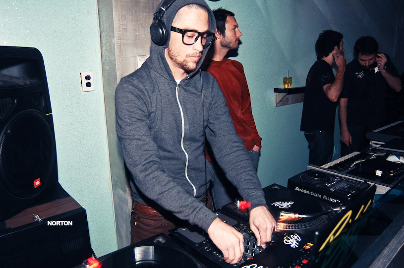 The Twelves @ Beauty Bar SD, photograph 7