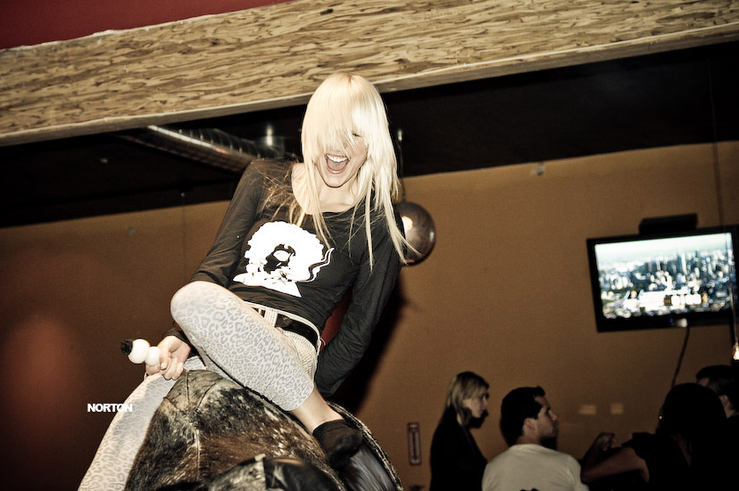 Bull Riding Tuesdays @ U-31, photograph 20