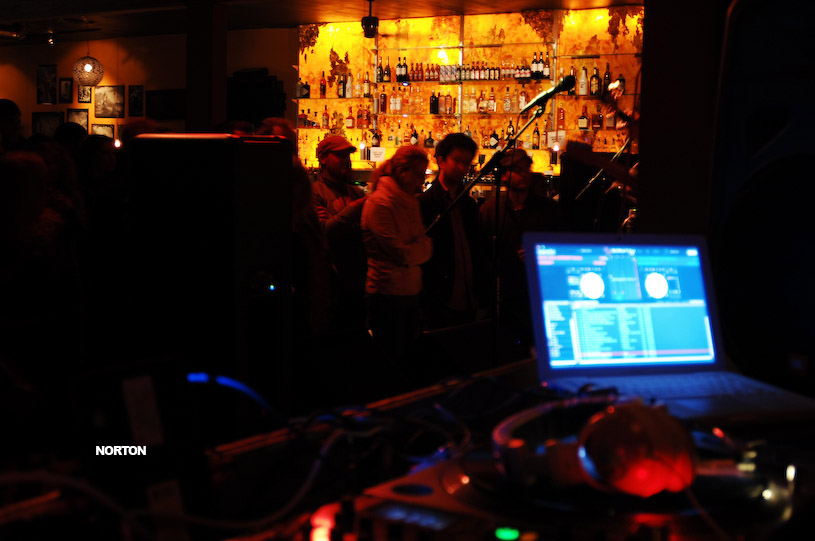 U-31 Wednesday -w/ Dj Prettypenny, photograph 51