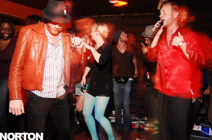 Sex Mannequin & DJ:EJ @ U-31, photograph 67