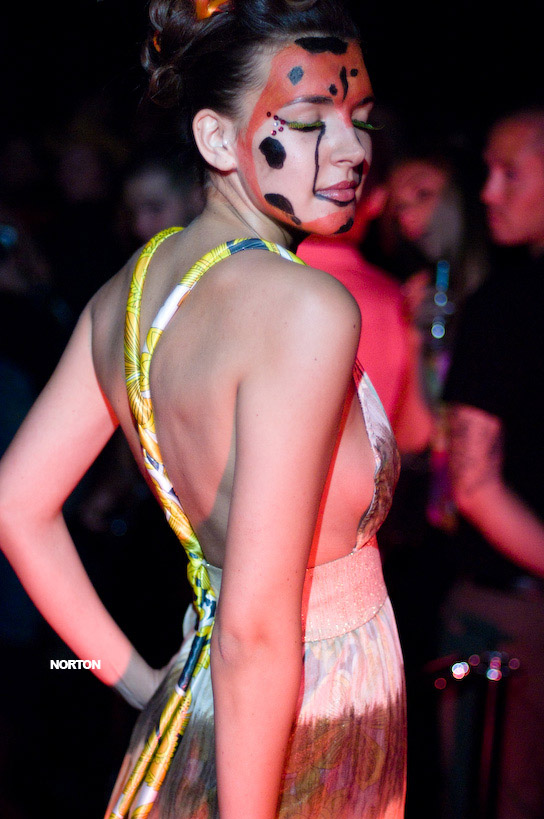Fables by Barrie Fashion Show @ Universal San Diego, photograph 20