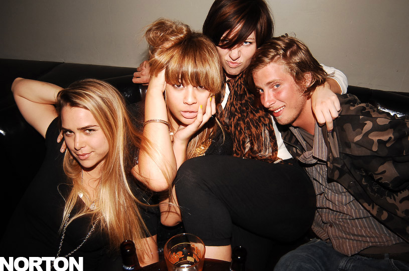 Tuesday Night @ The Velodrome & Office Bar, photograph 104