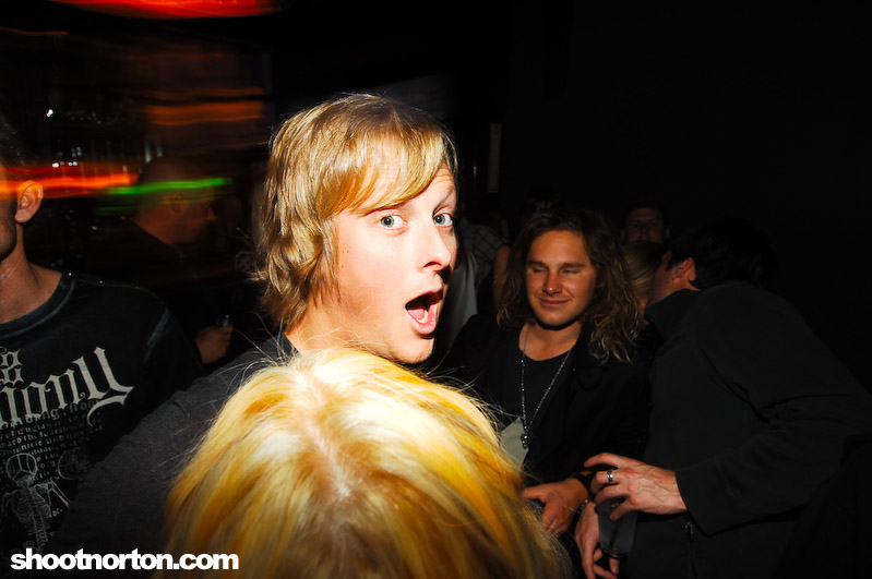 JFK of MSTRKRFT + La Riots @ Voyeur, photograph 73