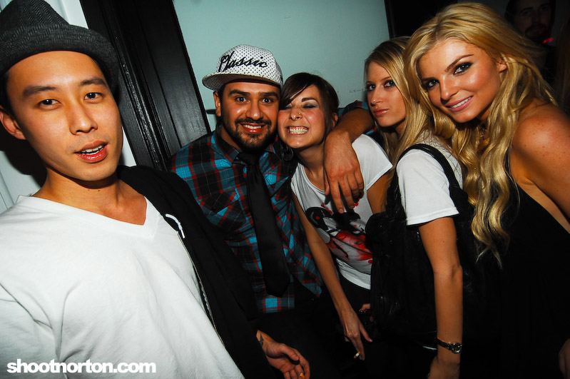 JFK of MSTRKRFT + La Riots @ Voyeur, photograph 103