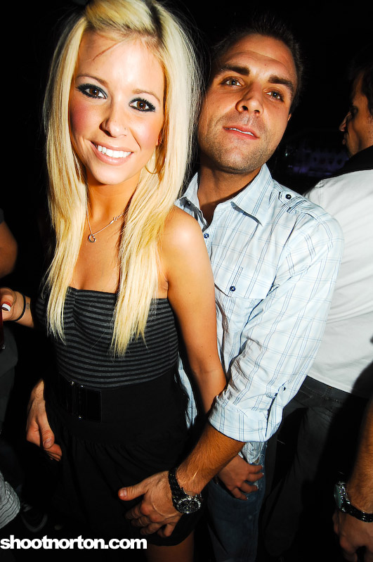 JFK of MSTRKRFT + La Riots @ Voyeur, photograph 113