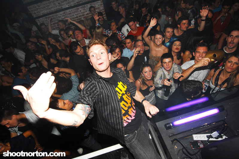JFK of MSTRKRFT + La Riots @ Voyeur, photograph 124