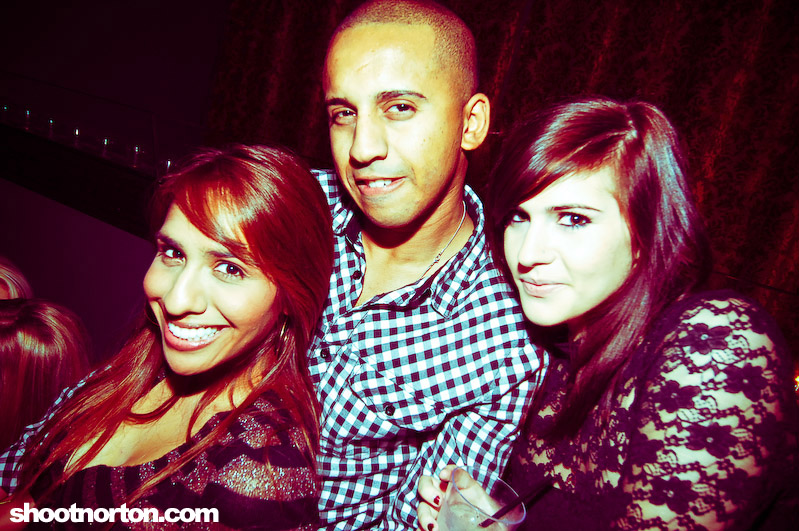 Voyeur + Extras!, photograph 37