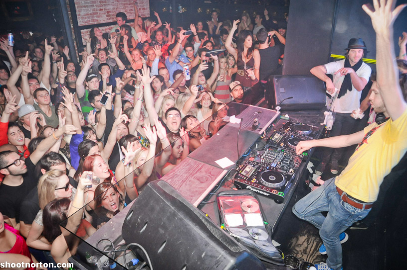 LED Presents Calvin Harris @ Voyeur San Diego, photograph 86