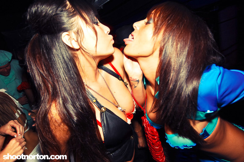 Voyeur & Syrah - DJhere, photograph 102