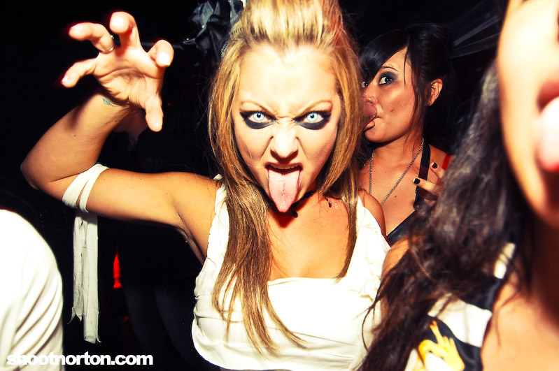 Voyeur & Syrah - DJhere, photograph 110