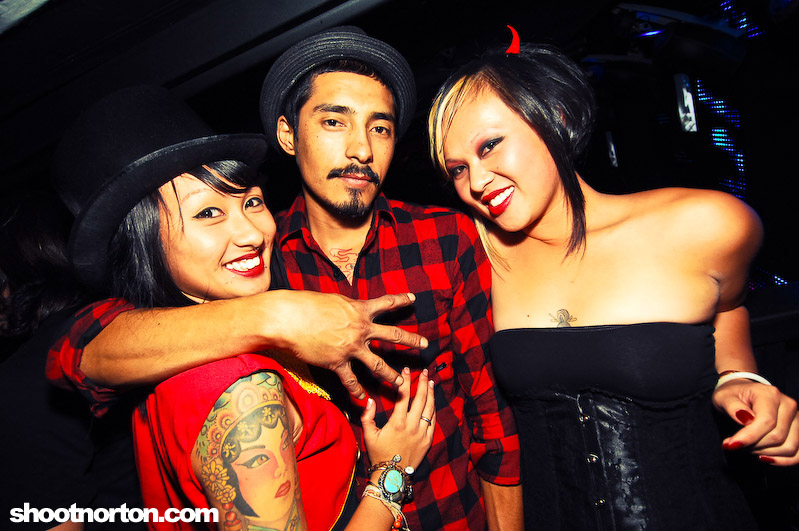 Voyeur & Syrah - DJhere, photograph 135