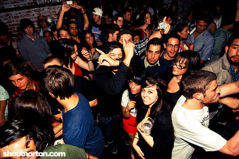 Simian Mobile Disco @ Voyeur, photograph 140