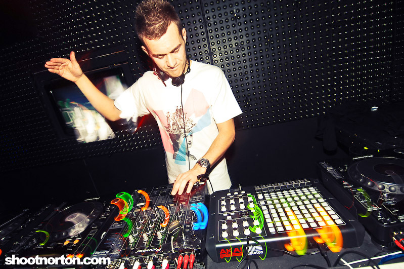Funkagenda @ Voyeur, photograph 86
