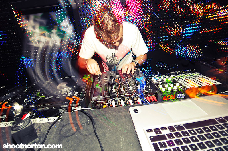 Funkagenda @ Voyeur, photograph 88