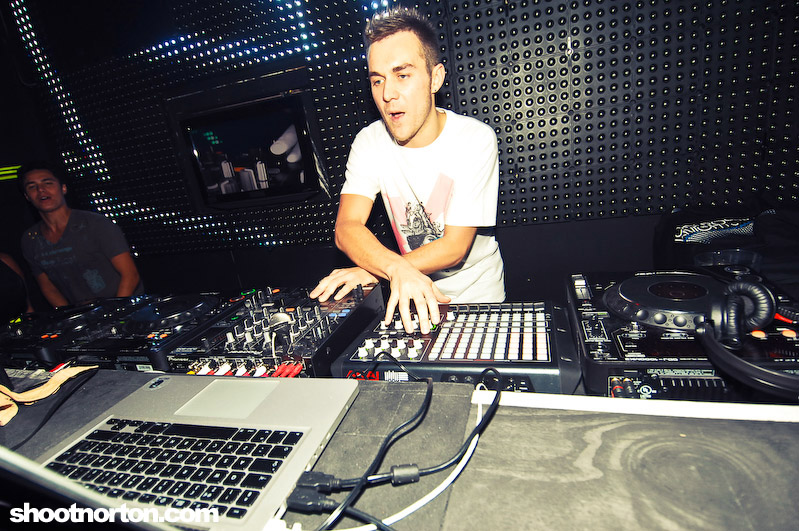 Funkagenda @ Voyeur, photograph 153