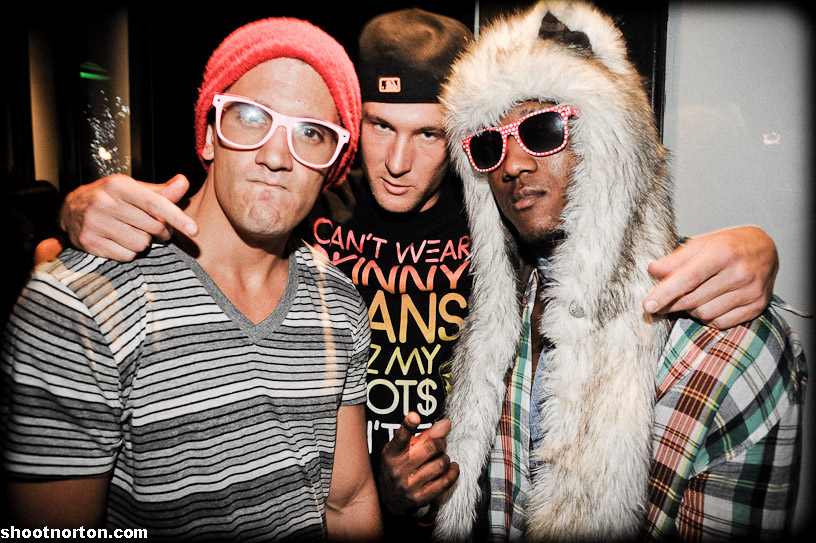 Nite Vision @ Voyeur w/ Treasure Fingers, photograph 3
