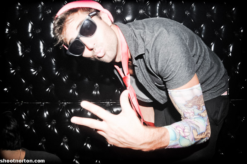 Nite Vision @ Voyeur w/ Treasure Fingers, photograph 37