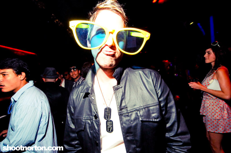 Voyeur & DiscoverSD 's 'Road to WMC' party, photograph 4