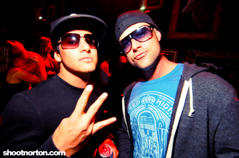 Voyeur & DiscoverSD 's 'Road to WMC' party, photograph 34