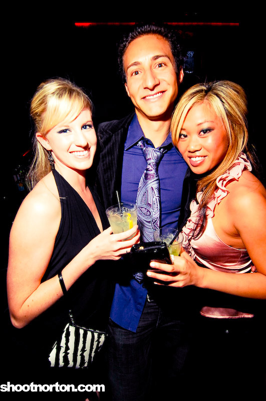 Voyeur & DiscoverSD 's 'Road to WMC' party, photograph 109