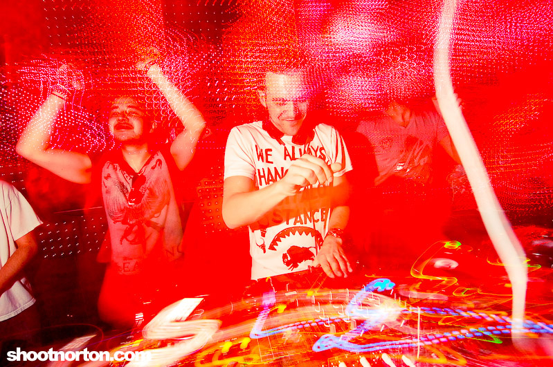 Voyeur & DiscoverSD 's 'Road to WMC' party, photograph 120