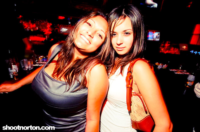 Voyeur & DiscoverSD 's 'Road to WMC' party, photograph 133