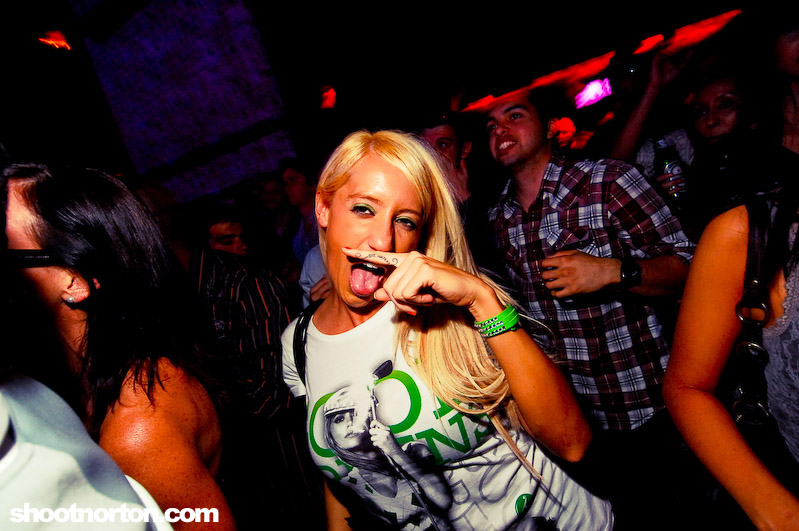 Voyeur & DiscoverSD 's 'Road to WMC' party, photograph 138