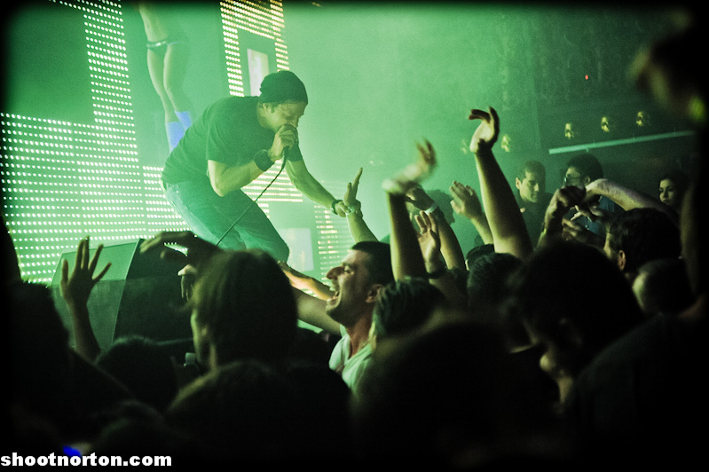 Voyeur Thursdays w/ Pendulum, photograph 47
