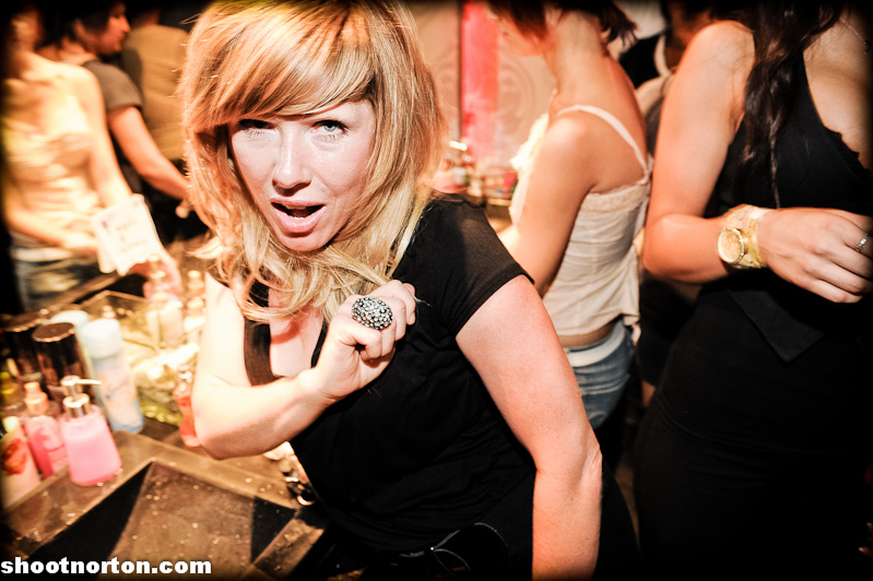 Voyeur Thursdays w/ Pendulum, photograph 105